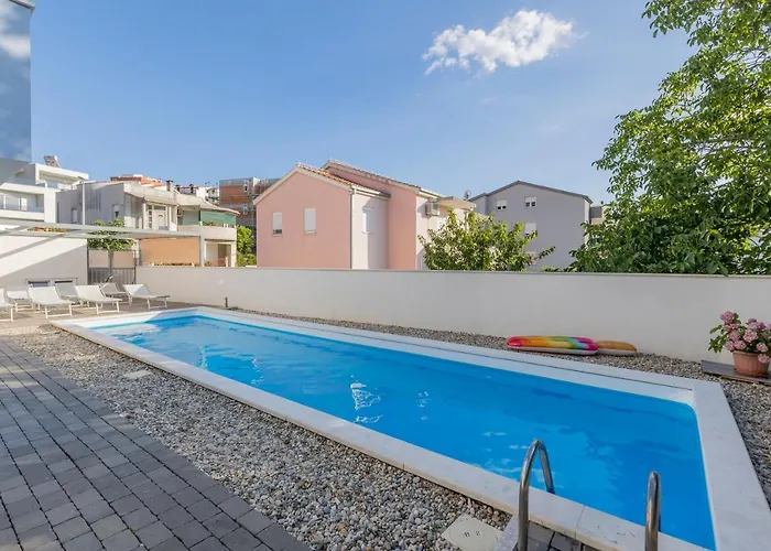 Guest house Stipe Podstrana